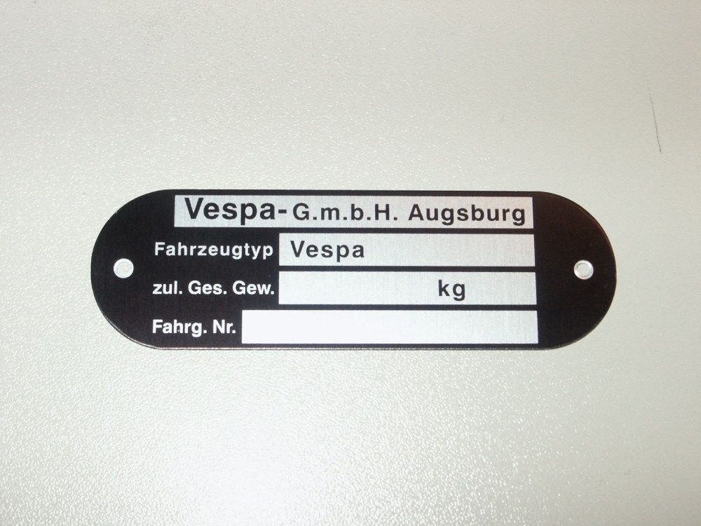 Typenschild Vespa- G.m.b.H. Augsburg rund Vespa GS150 / Touren(D)