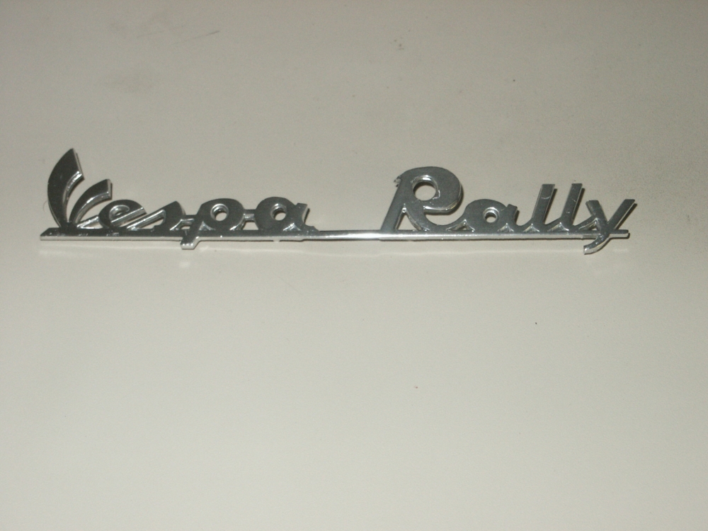Schriftzug Logo Vespa Rally verchromt Heck Vespa Rally 180