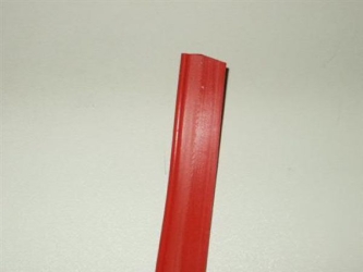 Keder Monoschlitzrohr Beinschild Vespa 1560mm rot